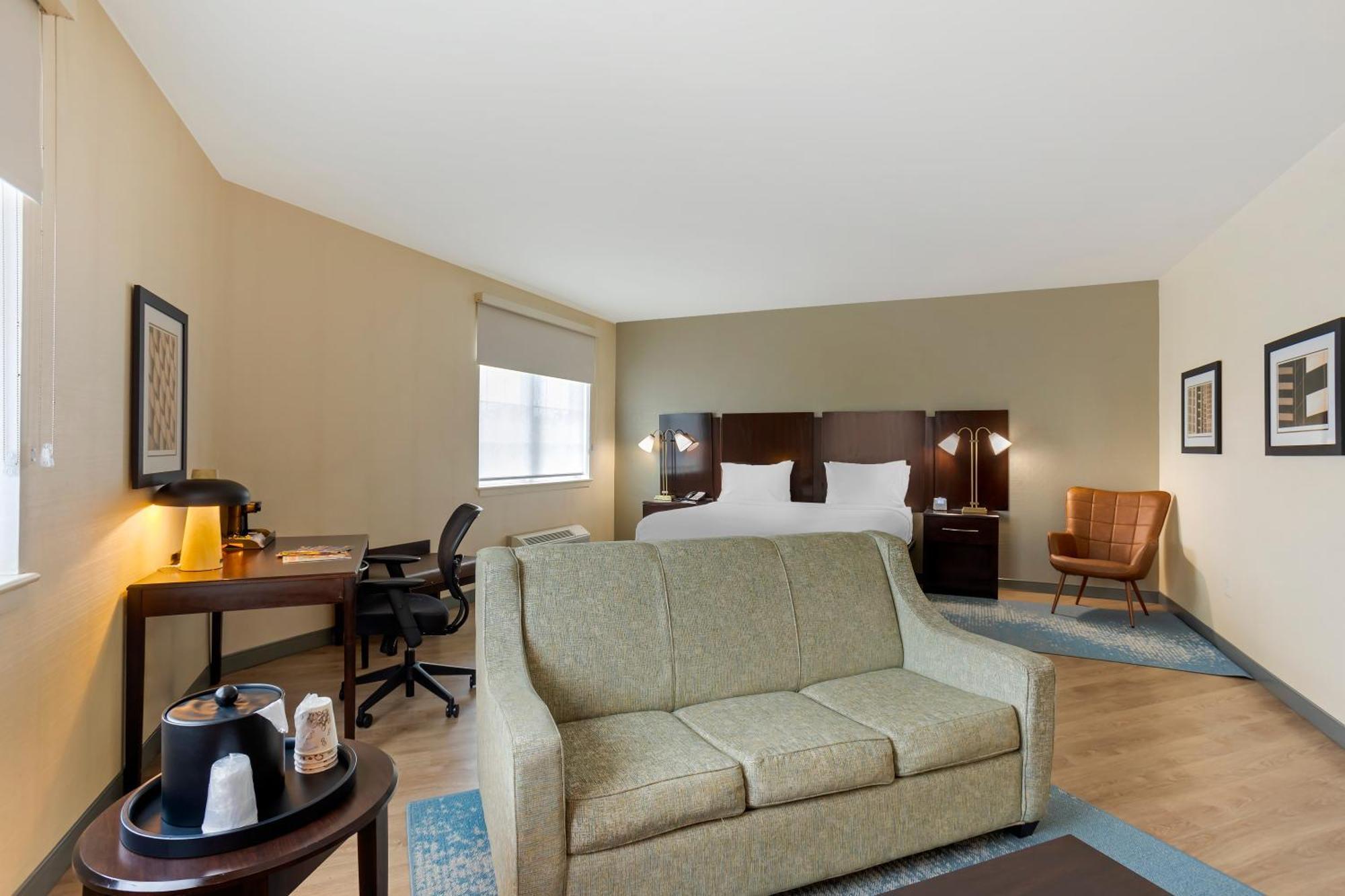 Inn The Prussia Hotel, Bw Signature Collection By Western King of Prussia
